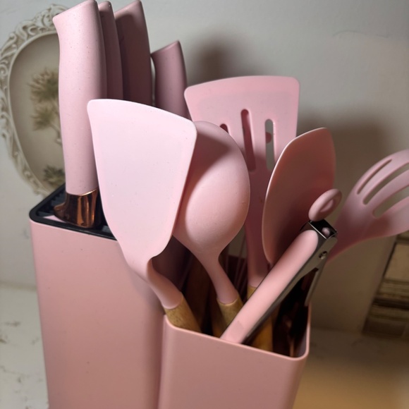 Pink Silicone Cooking Utensils 5 Piece Sharp Stainless Steel Chef Knives Set - Picture 9 of 14